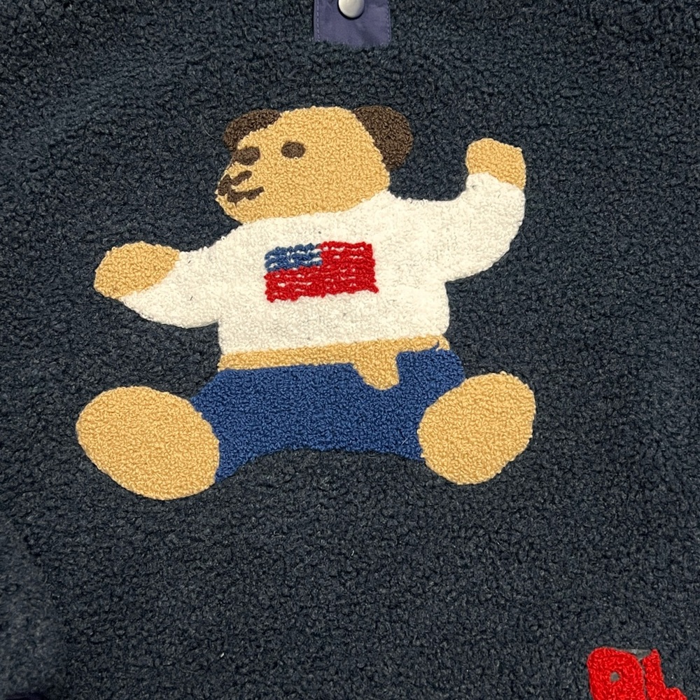 Bear sweater - image 2